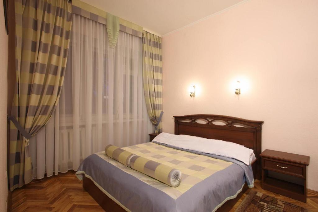 Kremin Hotel Krementschuk Zimmer foto